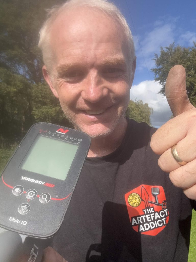 the artefact addict and the his flagship beginners recommendation the minelab vanquish 360.